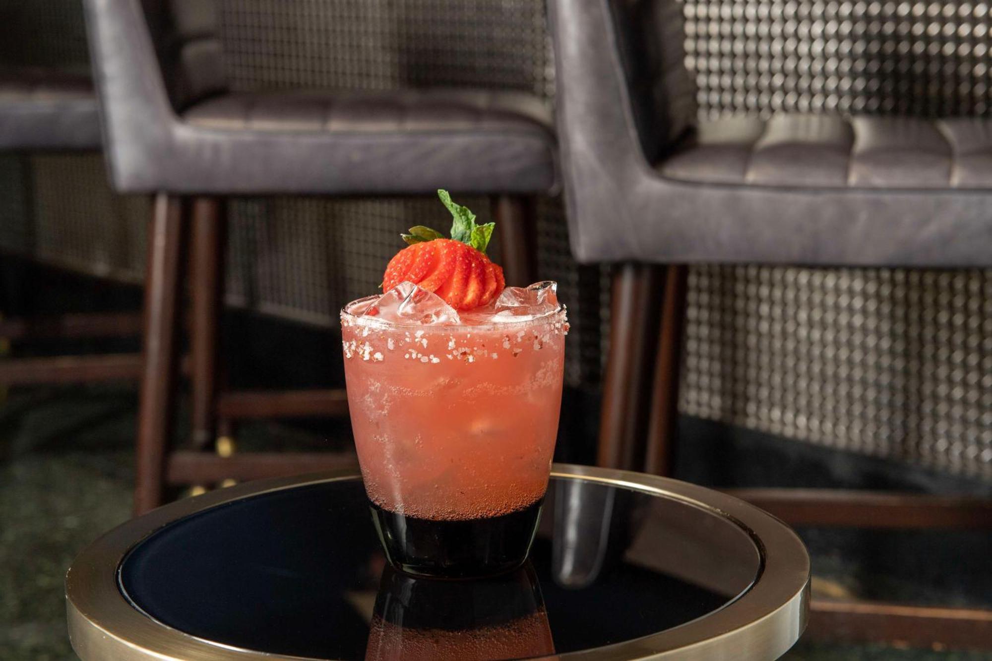 Troubadour Hotel Ню Орлиънс Екстериор снимка