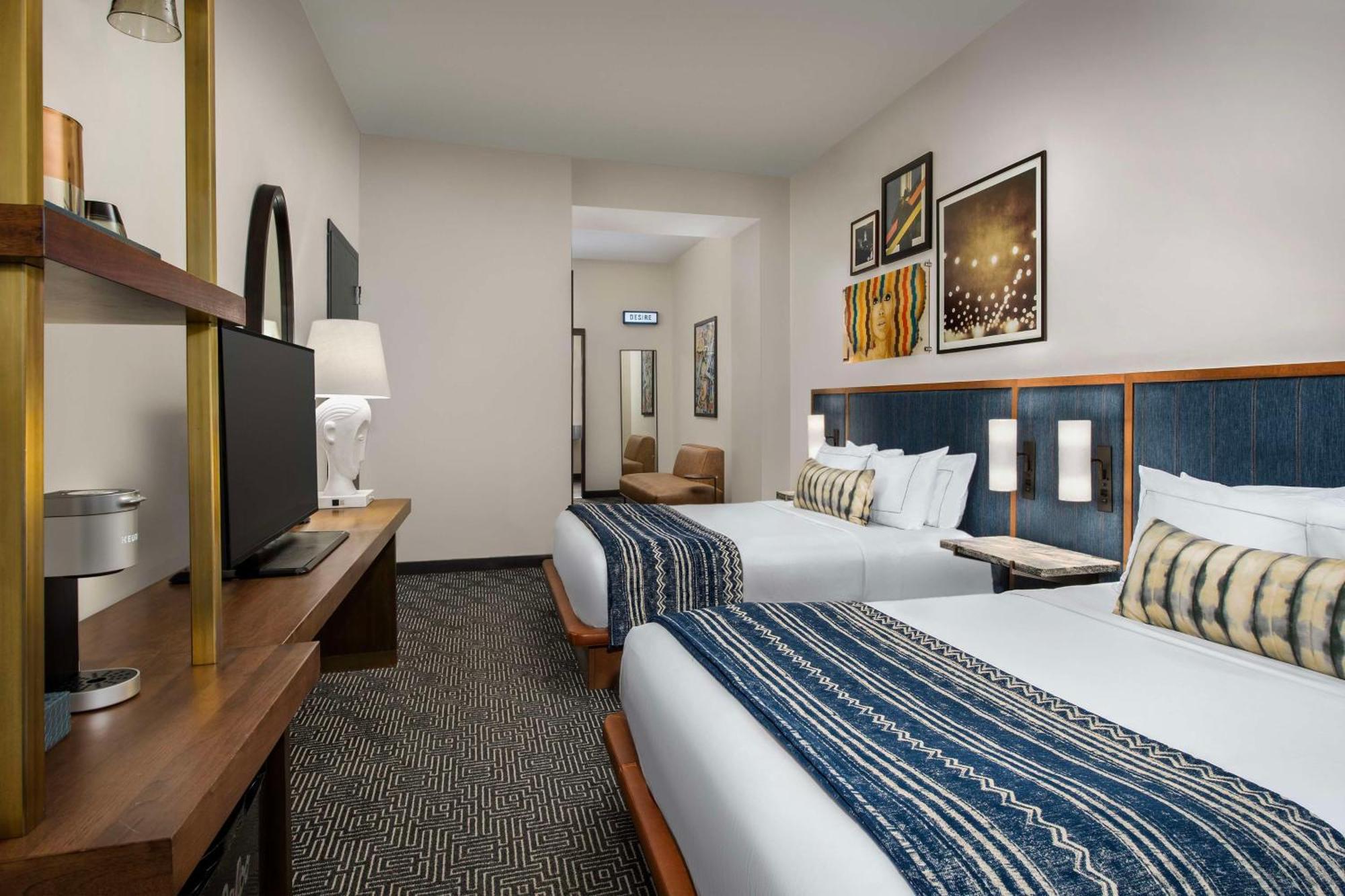 Troubadour Hotel Ню Орлиънс Екстериор снимка